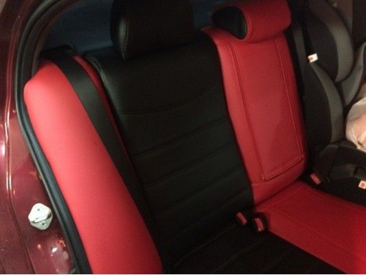 Авточехлы на Honda Civic 8 4D