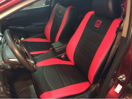 Авточехлы на Honda Civic 8 4D