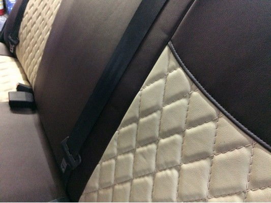 Авточехлы на Renault Logan