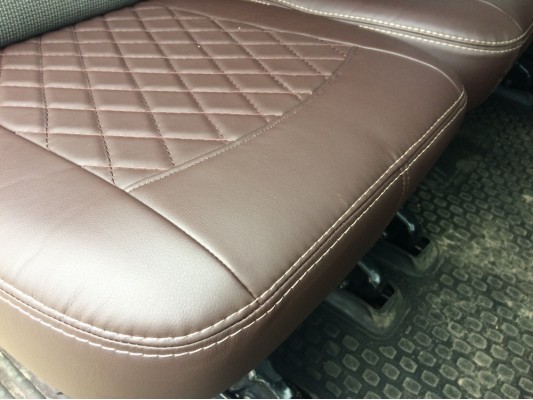 Авточехлы на Volkswagen Caravelle T5